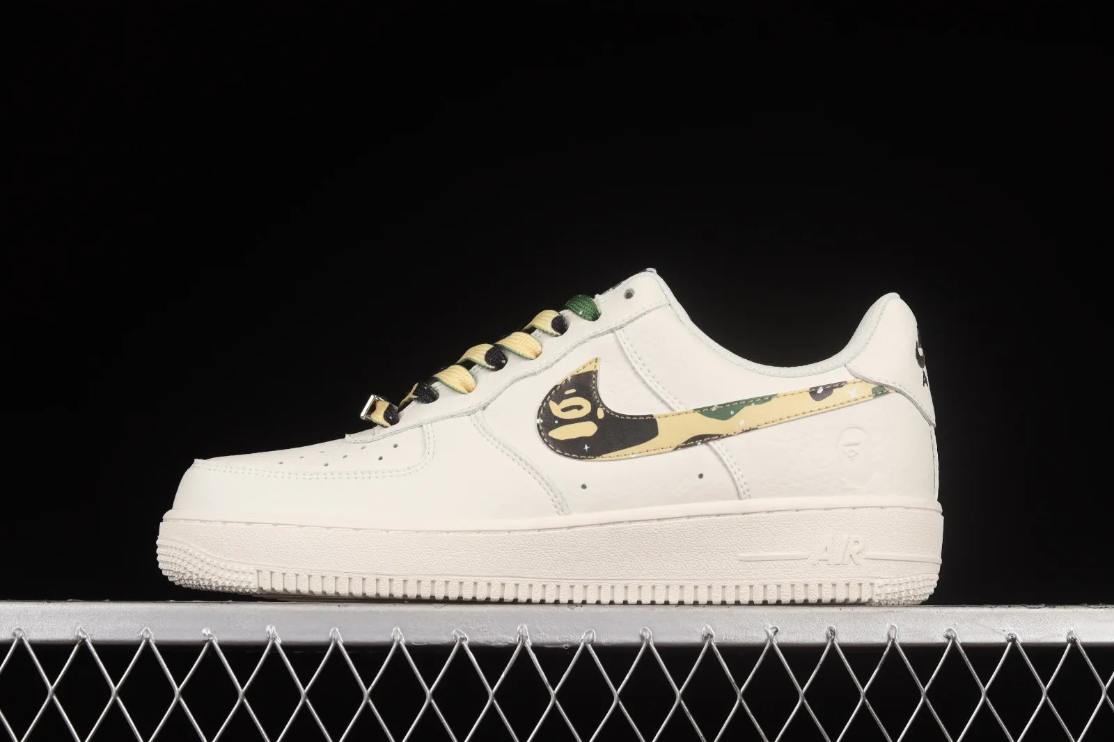 Bape x Nike Air Force 1 07 Low Camouflage White Green AA1365-118