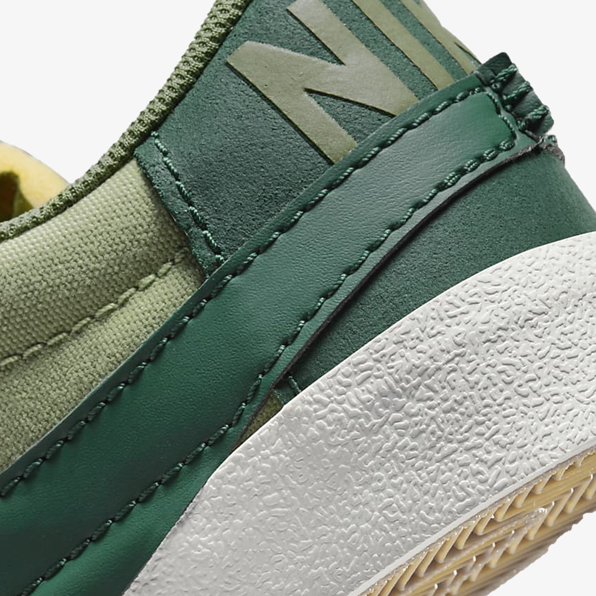 BLAZER LOW '77 JUMBO 'OIL GREEN/GORGE GREEN-TREELINE-SAIL'