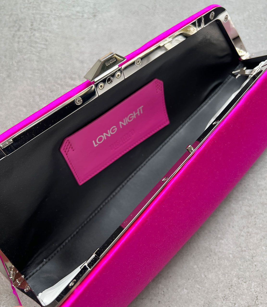 Long Night Clutch, Fushia