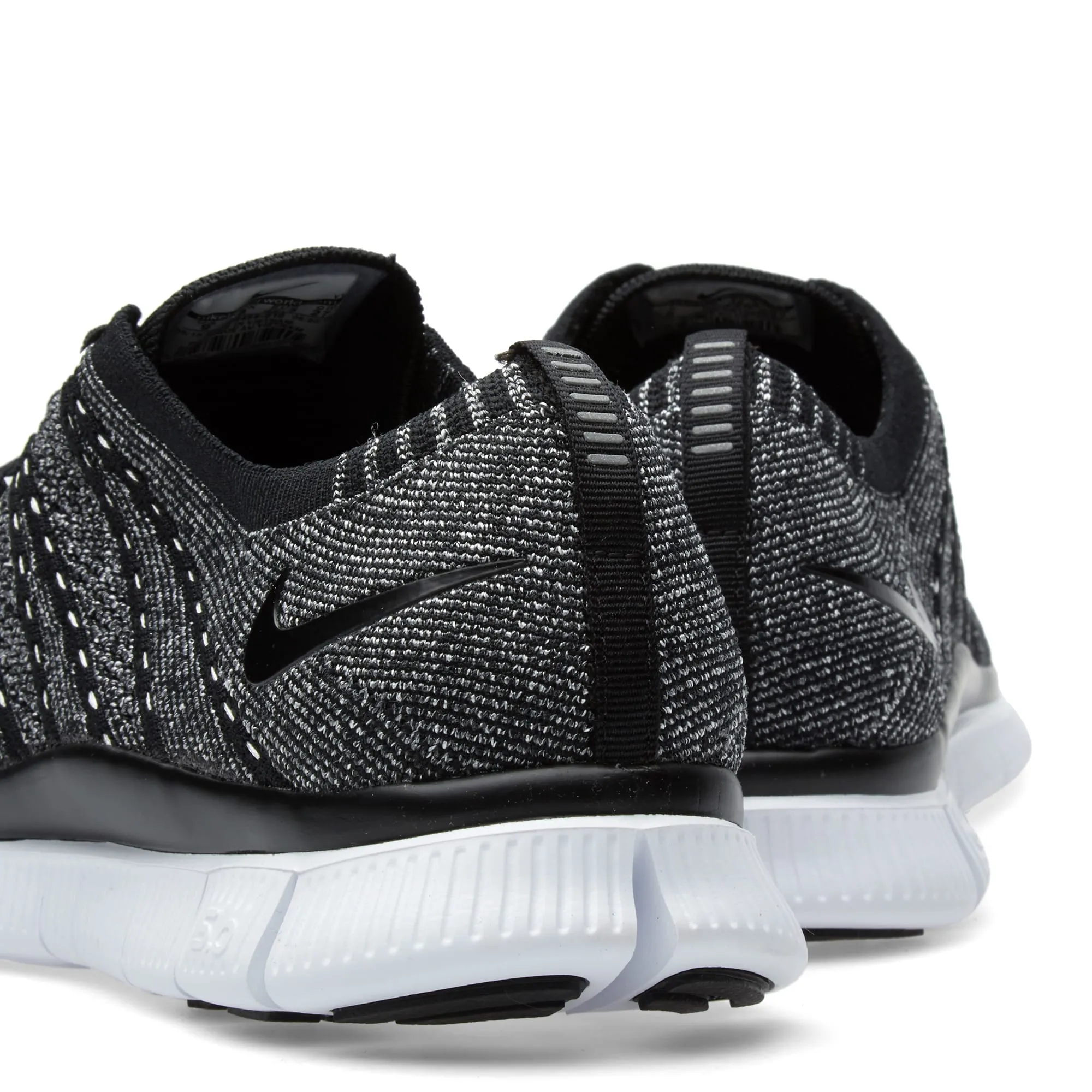 Nike Free FlyknitBlack & White