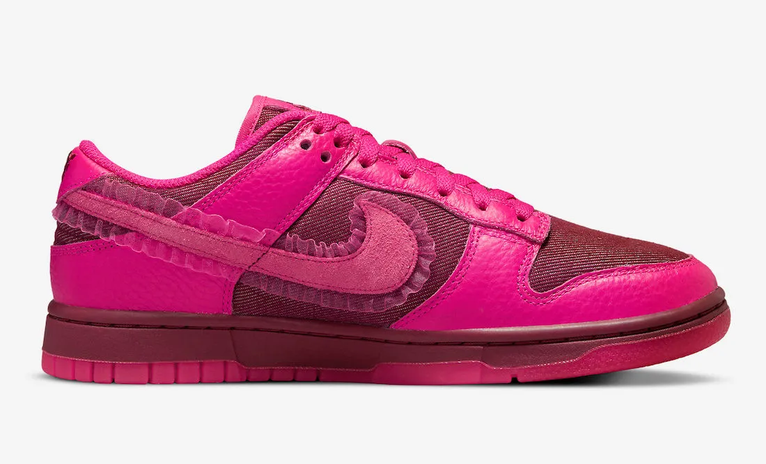 Nike SB Dunk Low Valentine's Day Team Red Pink Prime DQ9324-600