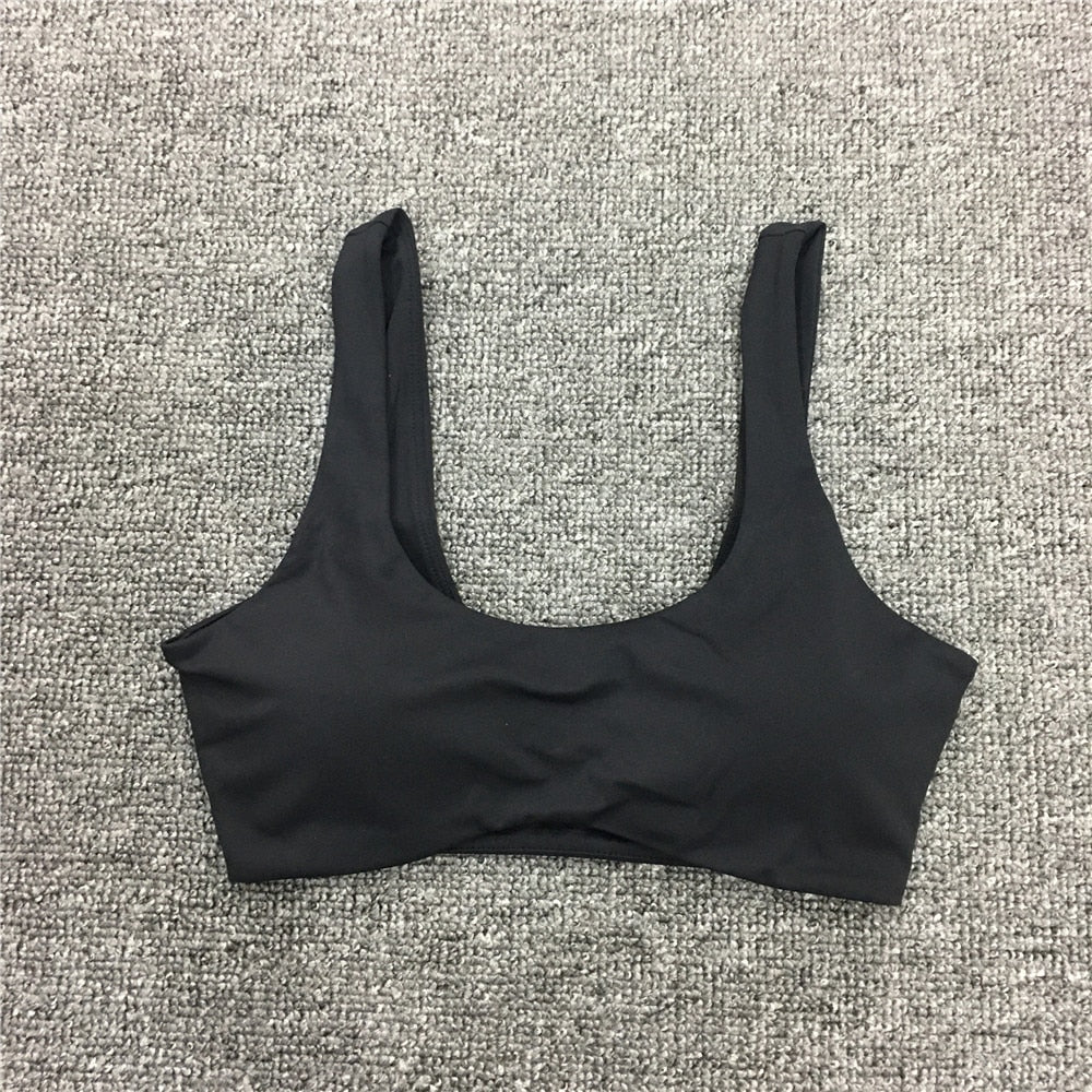 Soft Stretchy Fabric Single Strap Yoga Underwear Curved Hem Fitness Top Quick Dry Light Support Pilates Sport Bra