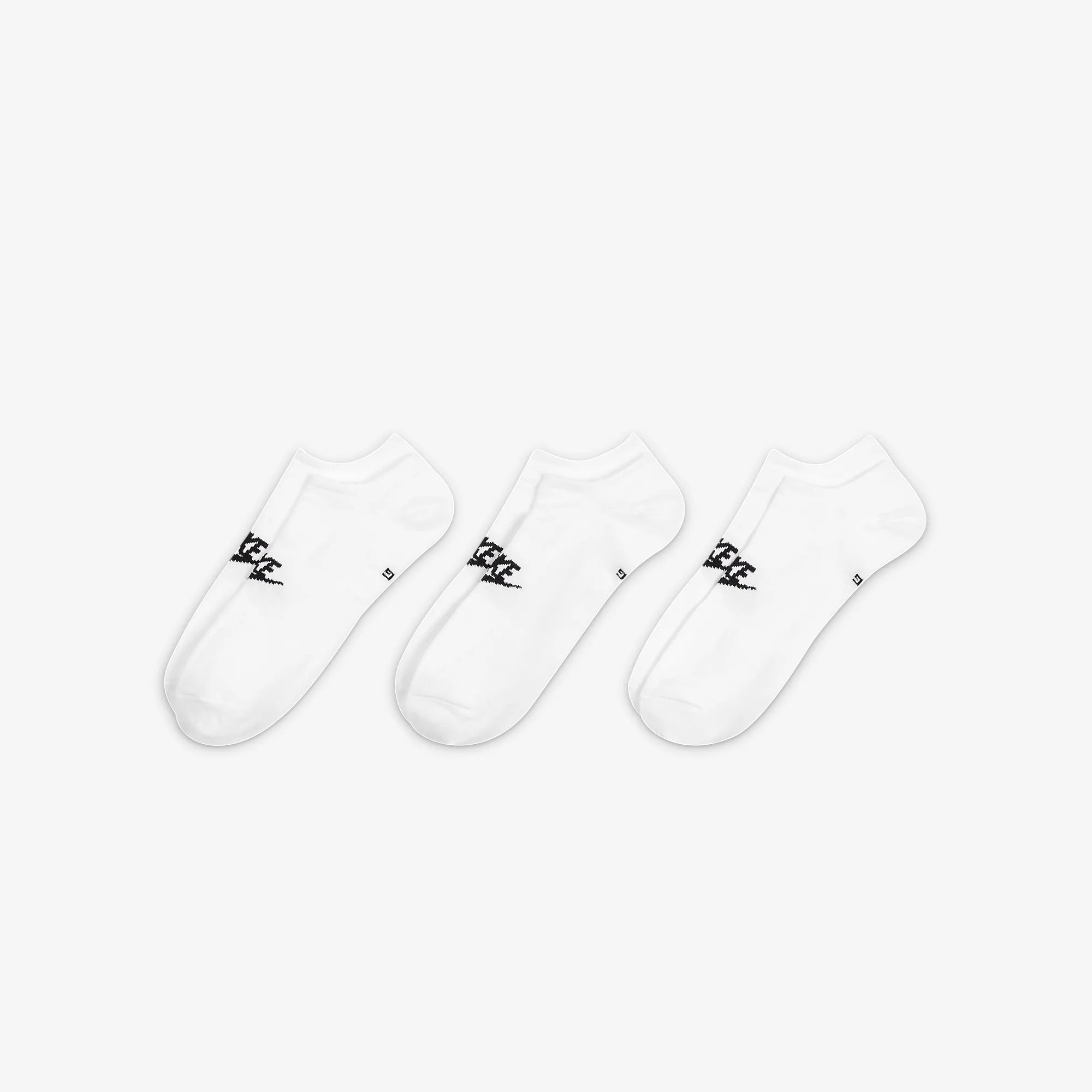 SPORTSWEAR EVERYDAY ESSENTIAL NO SHOW SOCKS (3PAIRS)