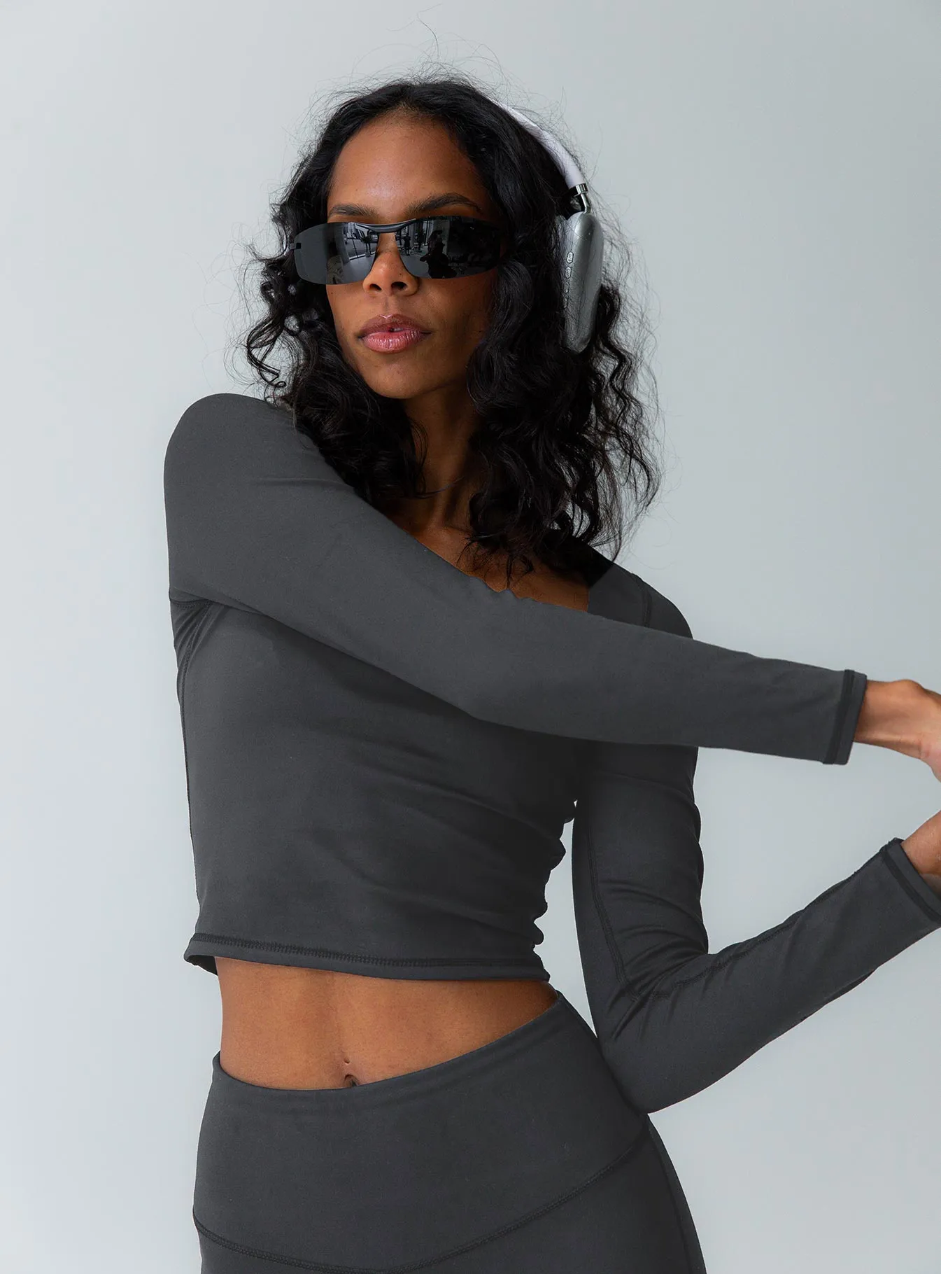 Thriving Activewear Top Grey